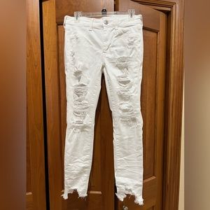 white american eagle ripped jeans